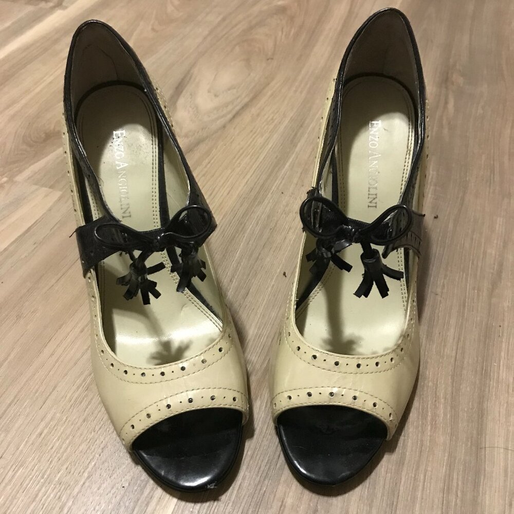 Enzo Angiolini Ladies Cream And Black Patent Leather Shoes Size 7